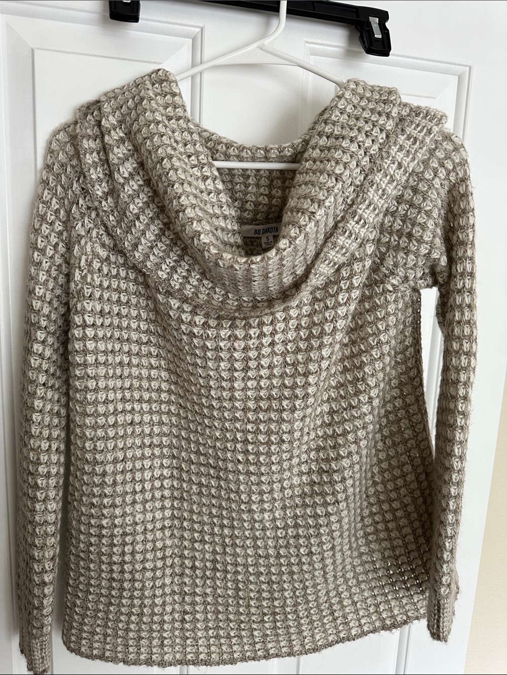 BB Dakota Cream Waffle-Knit Cowl Hoodie Sweater